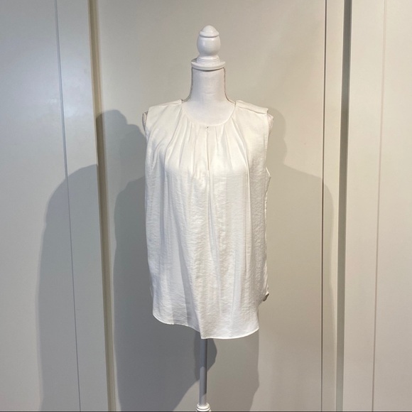 Ann Taylor Tops - Ann Taylor white sleeveless tunic top